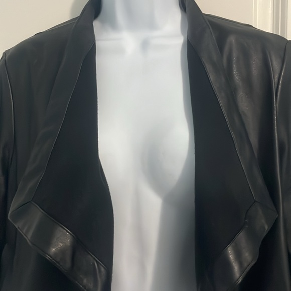 New faux leather jacket size 2 - Picture 6 of 11